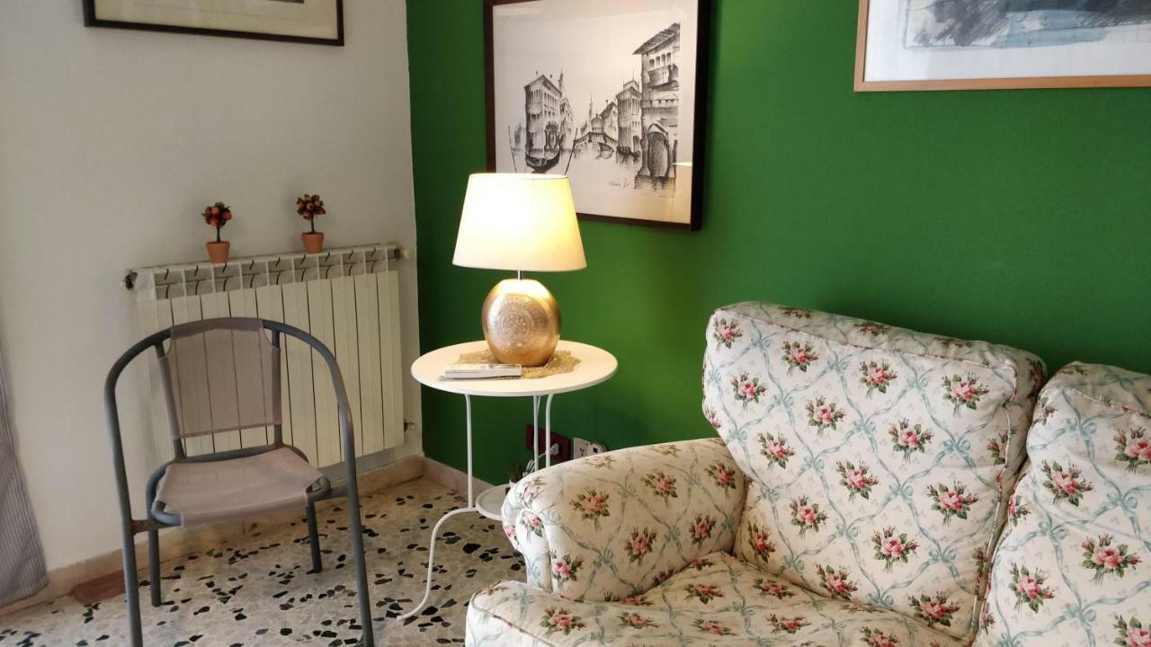Suite Time Van Gogh Aeroporto di Catania Fontana Rossa Esterno foto